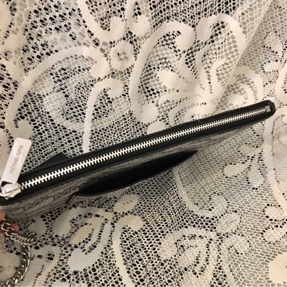 NWT Michael Kors Large 2 in 1 Card Case & Wristlet - Picture 9 of 12